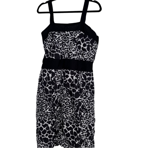 Cassee'S Dresses & Skirts - Stylish Black and White Leopard Print Dress
